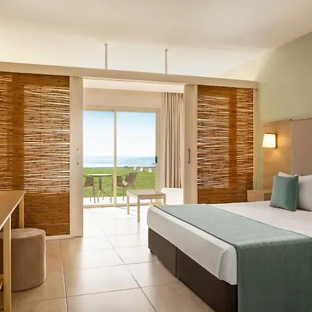 Ramada & By Wyndham 4* Agia Napa